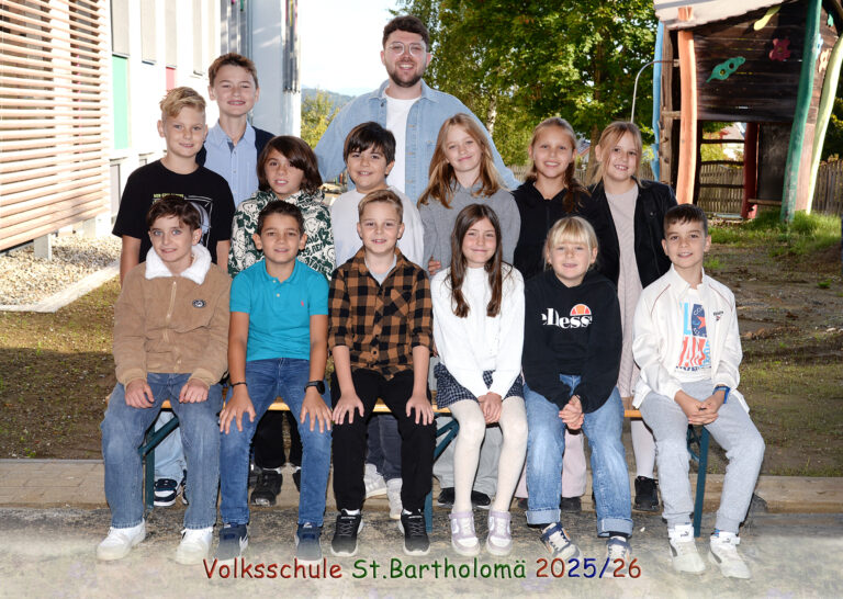 Klassenfoto 4b Klasse VS St. Bartholomä